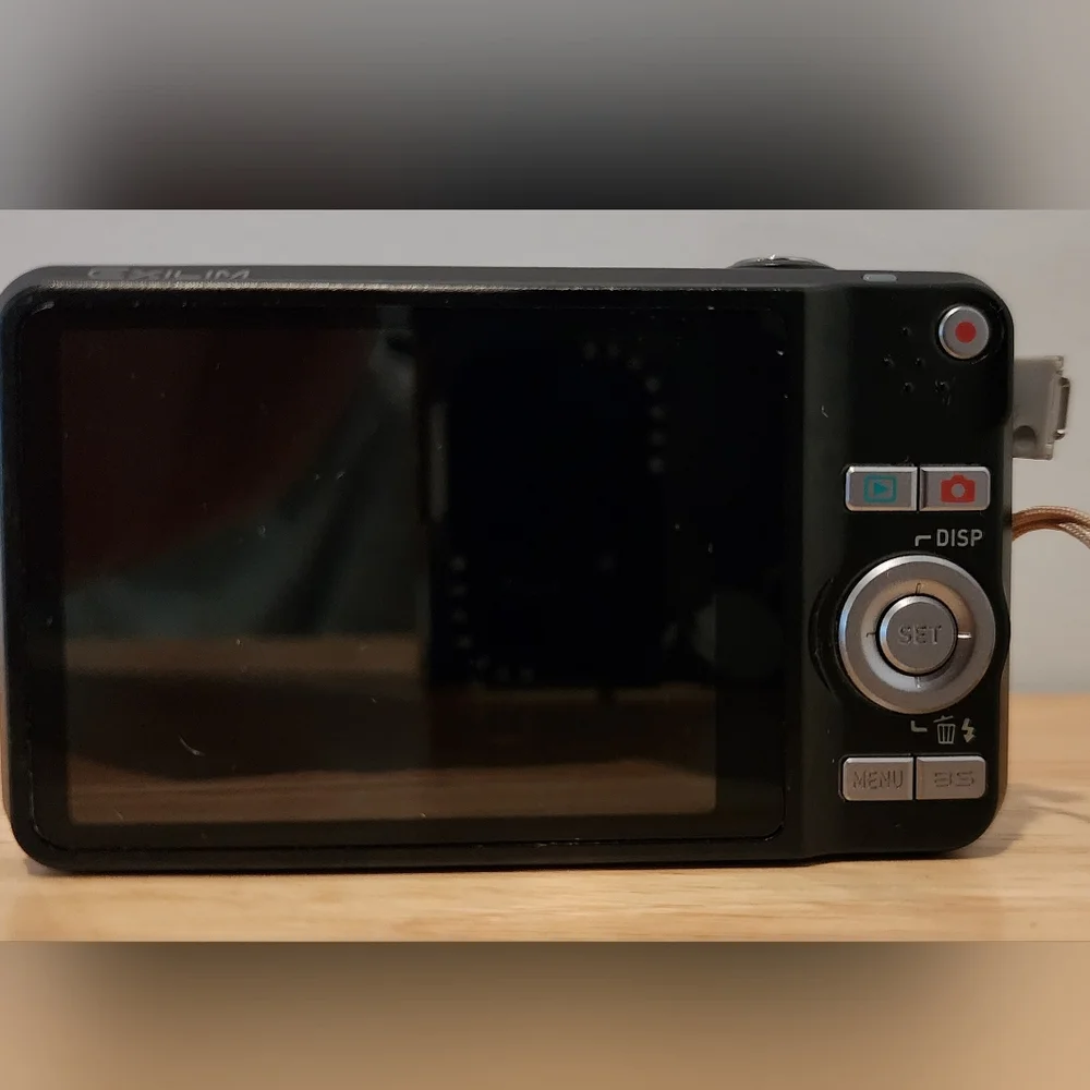 CASIO EXILIM EX-Z90 12.1MP Compact Digital Camera, For Parts Only